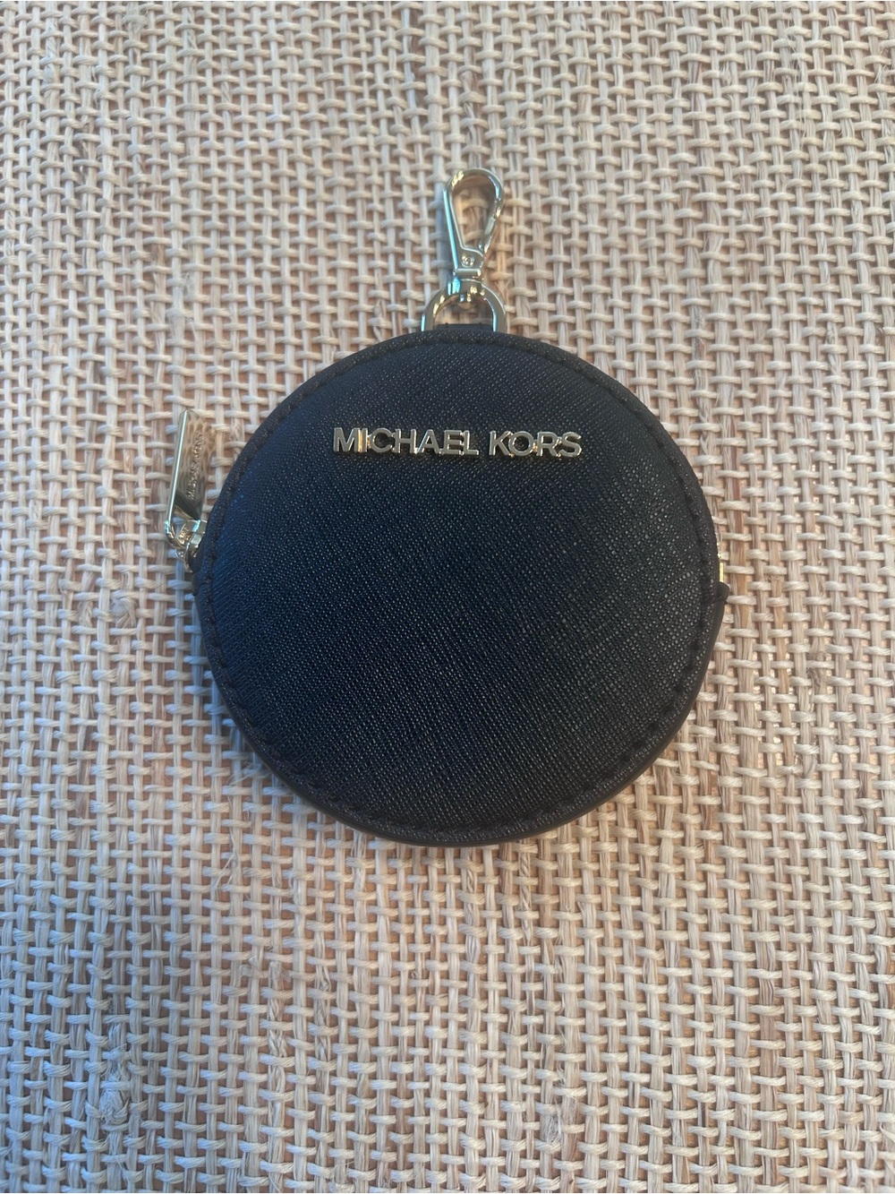 Michael Kors Saffiano Leather Round Coin Pouch w/Polished Gold Tone Hardware.